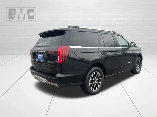 Black 2025 Ford Expedition Platinum