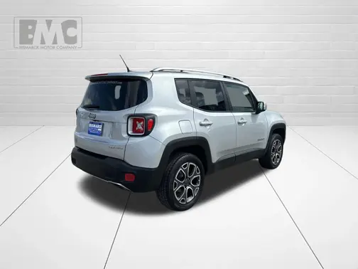 Silver 2016 Jeep Renegade Limited