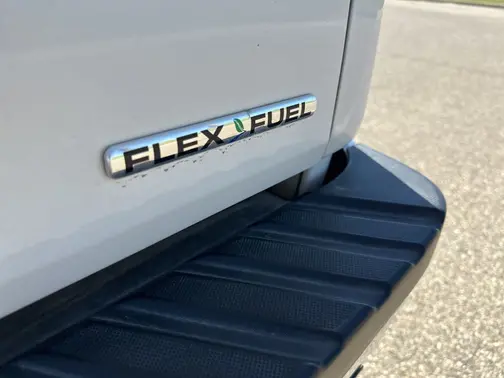 White 2014 Ford F-150 Lariat