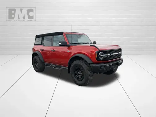 Red 2023 Ford Bronco Wildtrak