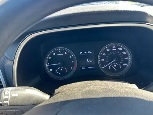 White 2019 Hyundai TUCSON SEL