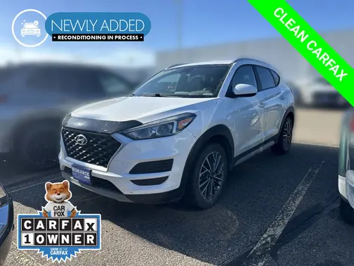White 2019 Hyundai TUCSON SEL