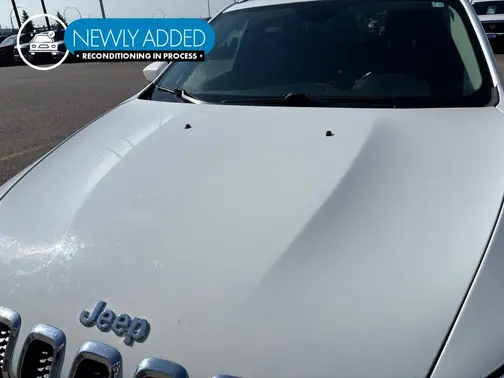 White 2017 Jeep Cherokee Limited