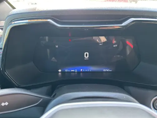 White 2023 Chevrolet Colorado Z71