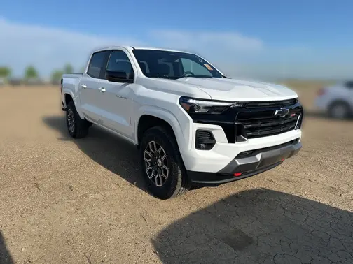 White 2023 Chevrolet Colorado Z71