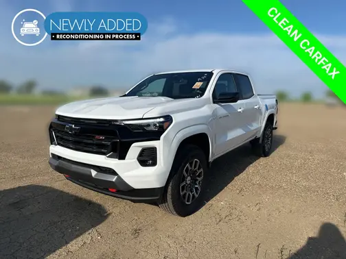 White 2023 Chevrolet Colorado Z71