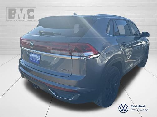 2024 Volkswagen Atlas Cross Sport 2.0T SE w/ Technology