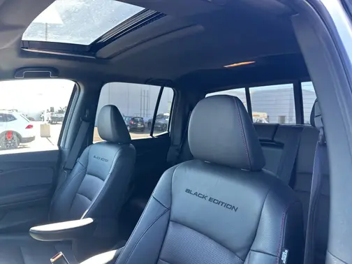 2022 Honda Ridgeline Black Edition