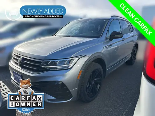 Silver 2024 Volkswagen Tiguan 2.0T SE R-Line Black