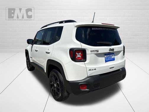 Alpine White Clearcoat 2023 Jeep Renegade Latitude