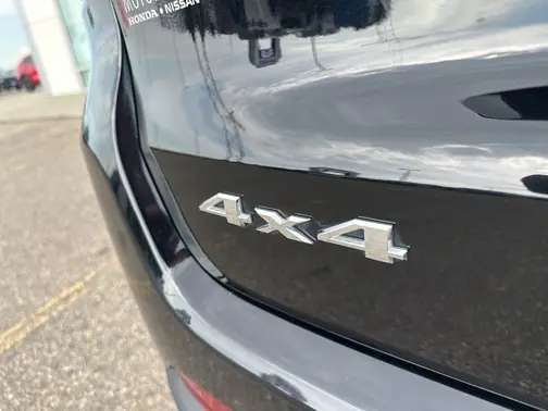 Black 2024 Jeep Compass Latitude