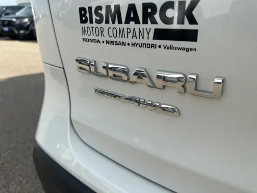 White 2024 Subaru Ascent Limited