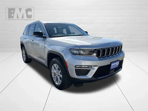 Silver 2023 Jeep Grand Cherokee Limited