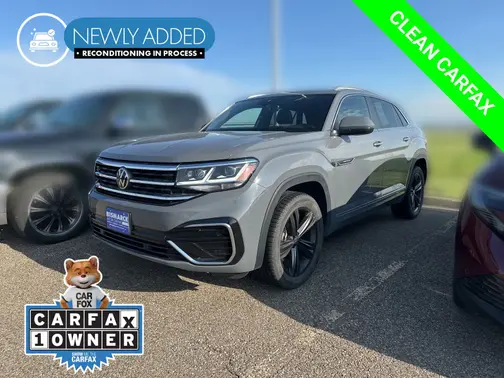 Gray 2022 Volkswagen Atlas Cross Sport 3.6L V6 SEL R-Line