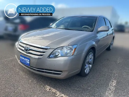 Beige 2006 Toyota Avalon XL