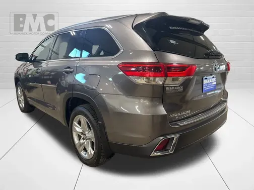 Gray 2019 Toyota Highlander Hybrid Limited