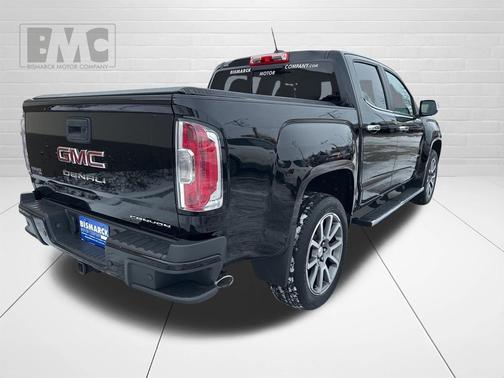Onyx Black 2022 GMC Canyon Denali
