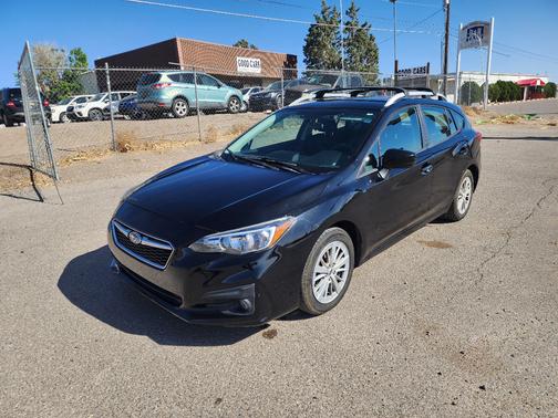 Black 2018 Subaru Impreza 2.0i Premium