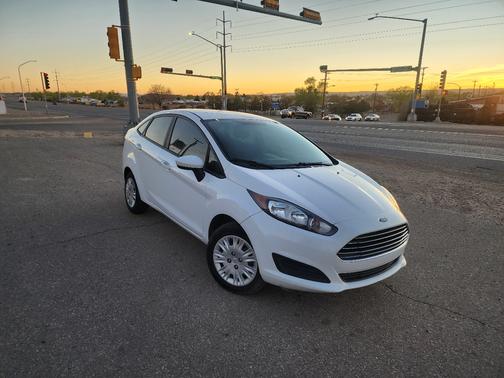 White 2019 Ford Fiesta S