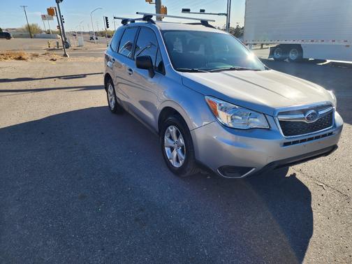 2016 Subaru Forester 2.5i