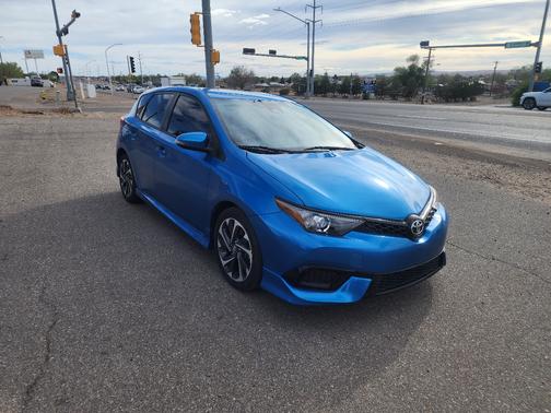 Blue 2018 Toyota Corolla iM Base