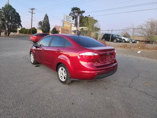 2016 Ford Fiesta SE