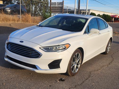 White 2019 Ford Fusion SEL