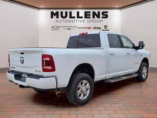 Bright White Clearcoat 2024 RAM 2500 Laramie Crew Cab 4x4 6'4' Box