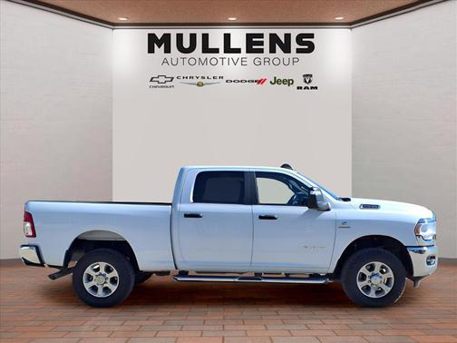 2024 RAM 2500 Big Horn Crew Cab 4x4 6'4' Box