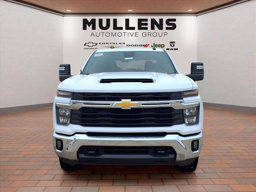 2026 Chevrolet Silverado 3500 LT