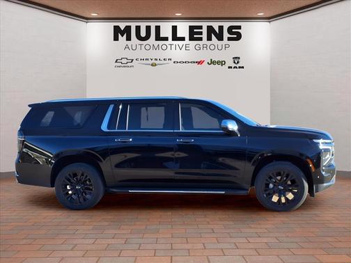 2025 Chevrolet Suburban Premier
