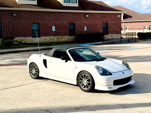 2000 Toyota MR2 Spyder