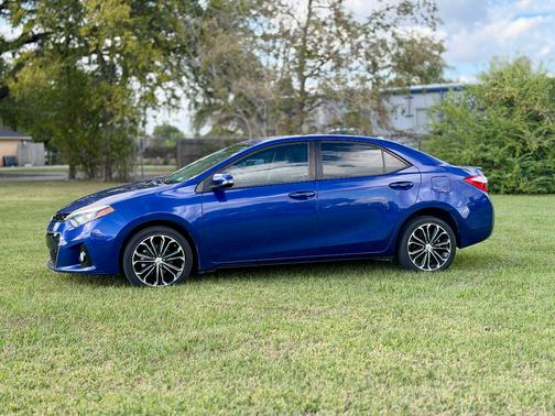 2015 Toyota Corolla S Plus