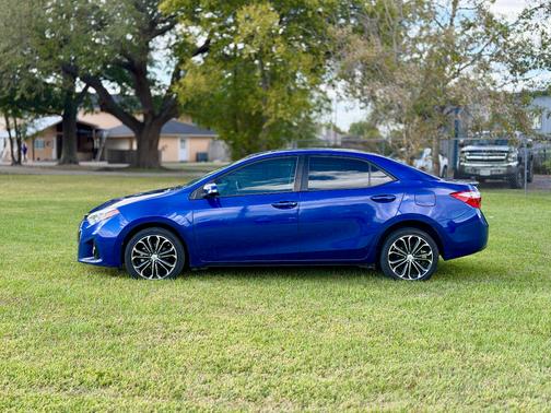 2015 Toyota Corolla S Plus