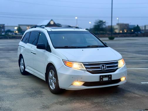 2012 Honda Odyssey Touring Elite
