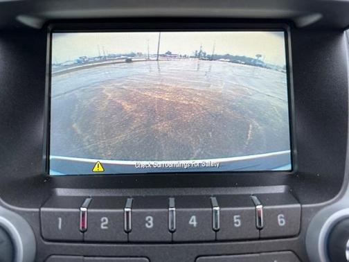 Photo 5 of 28 of 2017 Chevrolet Equinox LS