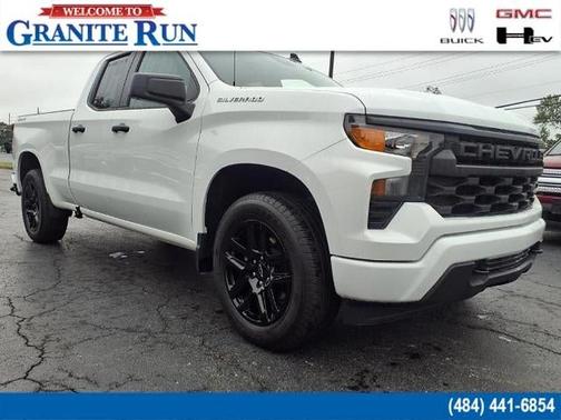 2023 Chevrolet Silverado 1500 Custom