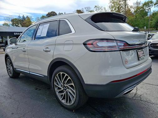 2020 Lincoln Nautilus Reserve