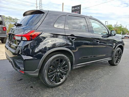 2022 Mitsubishi Outlander Sport 2.0 LE