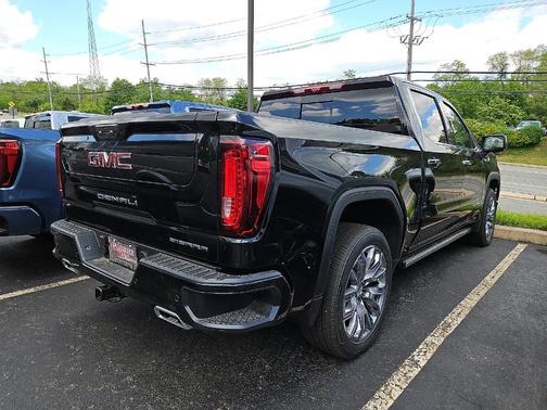 Onyx Black 2026 GMC Sierra 1500 Denali