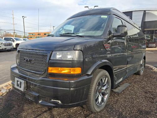 2025 GMC Savana 2500 Work Van