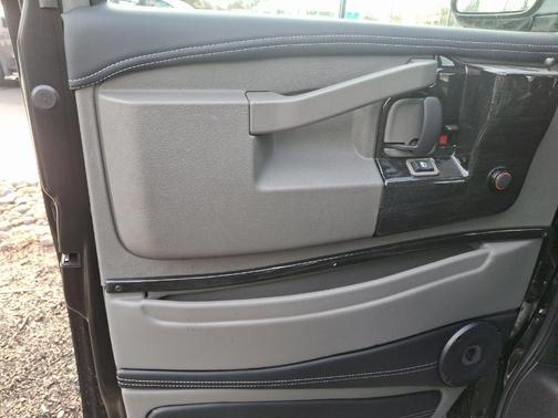 2025 GMC Savana 2500 Work Van