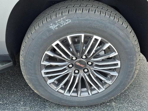 Sterling 2026 GMC Yukon XL Elevation