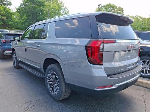 Sterling 2026 GMC Yukon XL Elevation