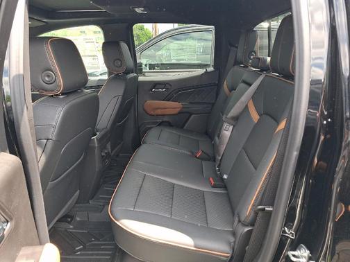 Onyx Black 2026 GMC Canyon AT4