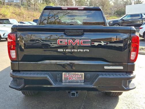 Onyx Black 2024 GMC Sierra 1500 Elevation