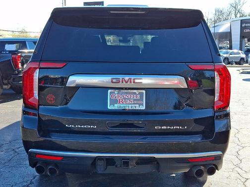 Onyx Black 2021 GMC Yukon XL Denali