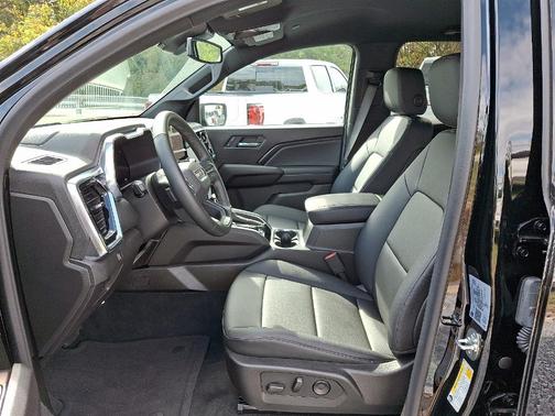 2025 GMC Canyon 4WD Elevation