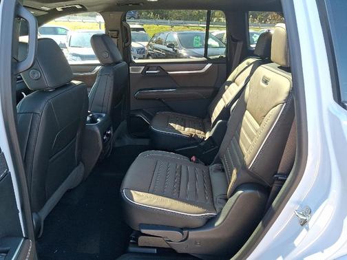 2026 GMC Acadia AWD Denali Ultimate