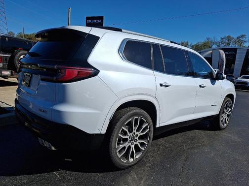 2026 GMC Acadia AWD Denali Ultimate